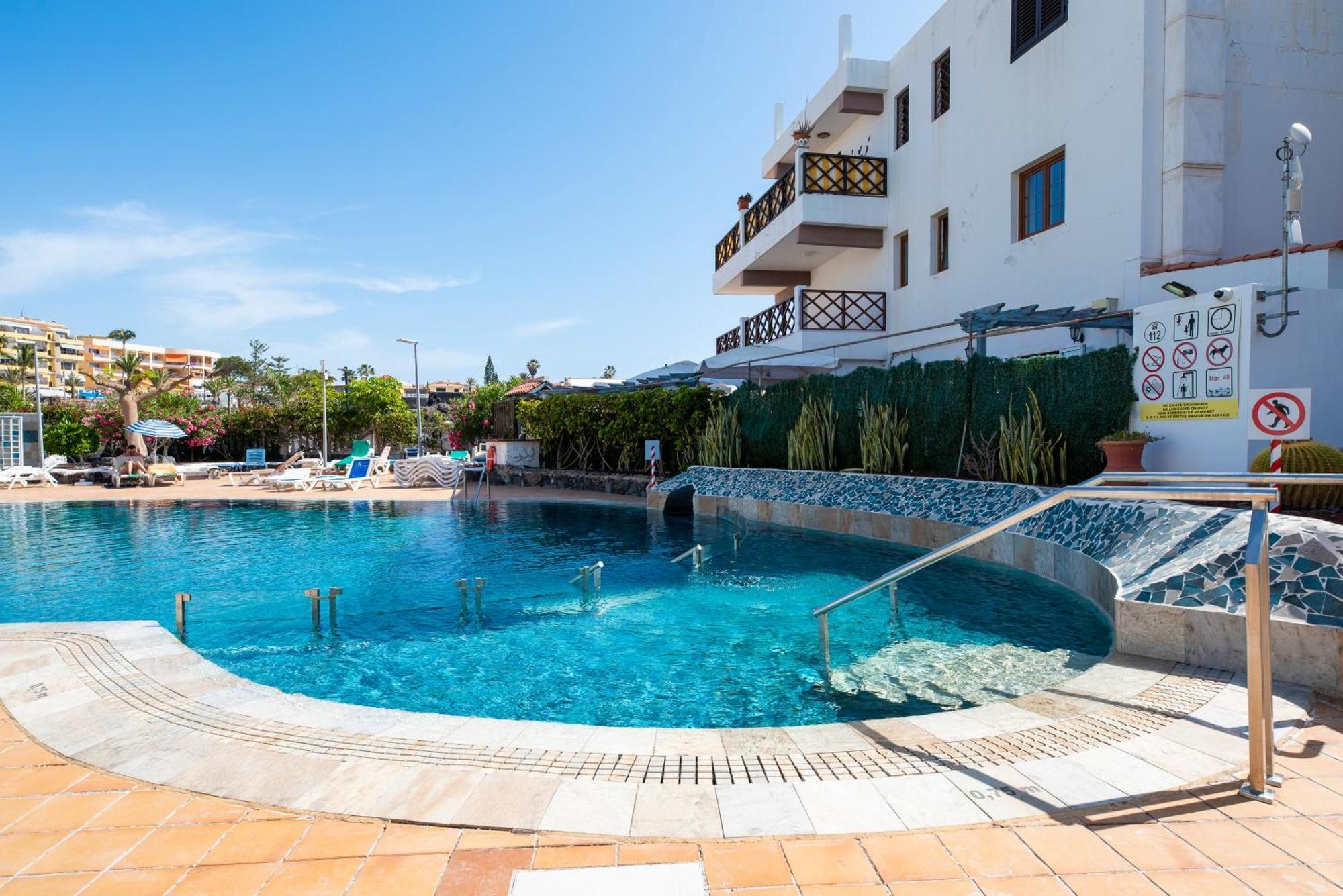 Neptuno Ocean View, Beach Line With Pool Puerto de Santiago (Tenerife) Exterior foto