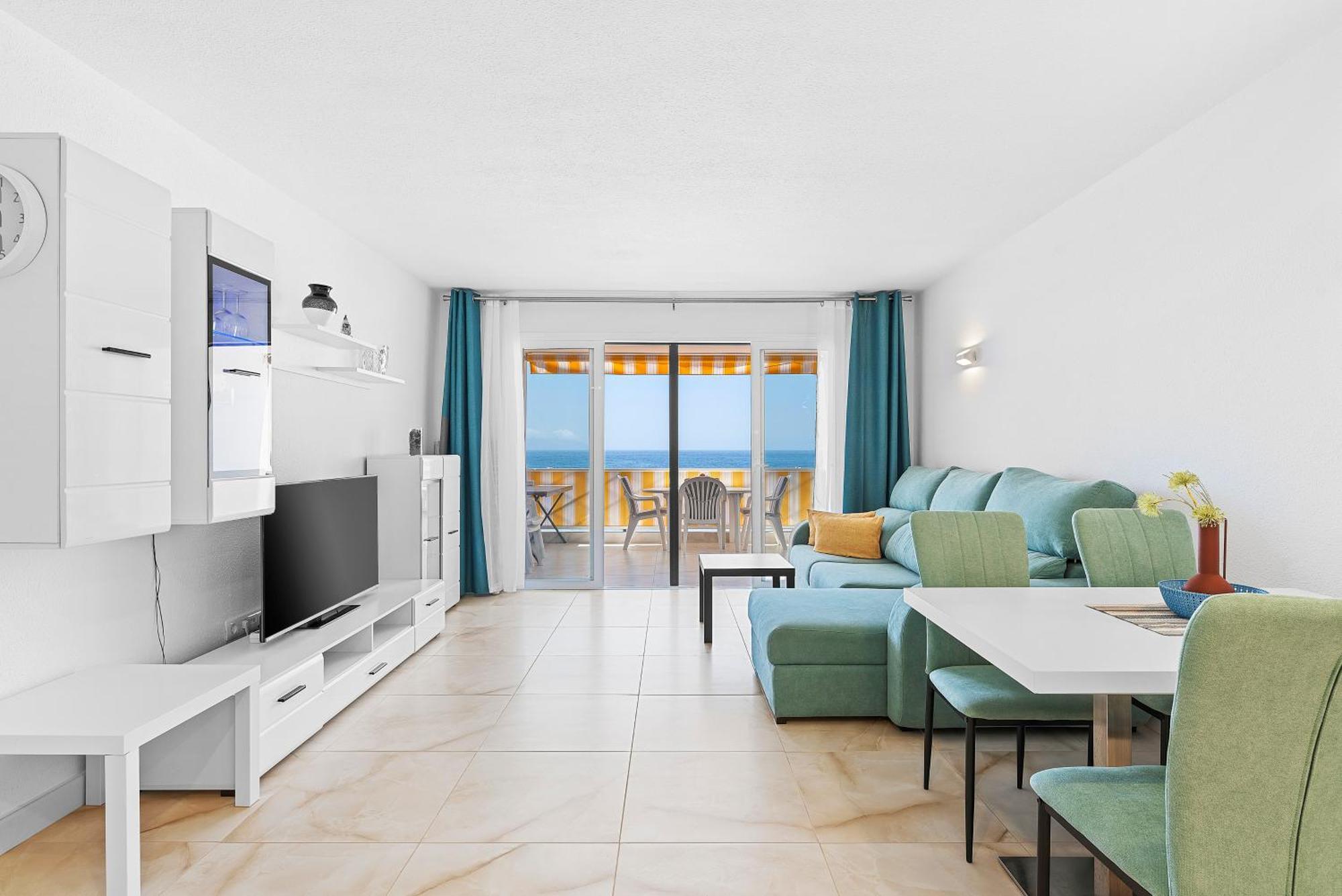 Neptuno Ocean View, Beach Line With Pool Puerto de Santiago (Tenerife) Exterior foto