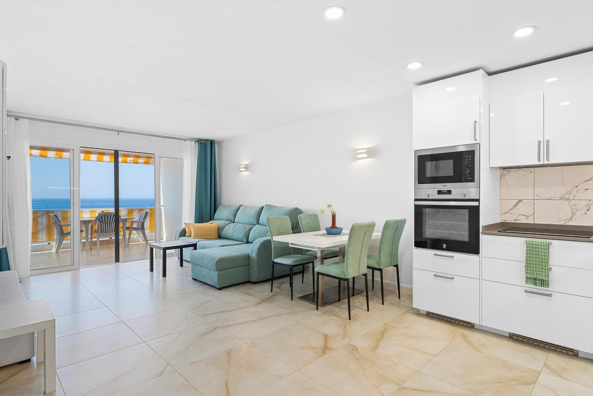 Neptuno Ocean View, Beach Line With Pool Puerto de Santiago (Tenerife) Exterior foto
